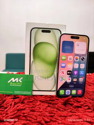 Apple iPhone 15 128 GB-BH-83% (Used)