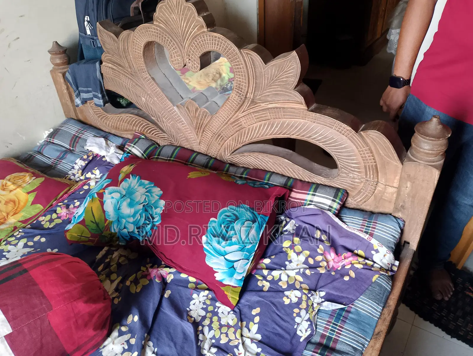 A Large Bed 5×4 Haat