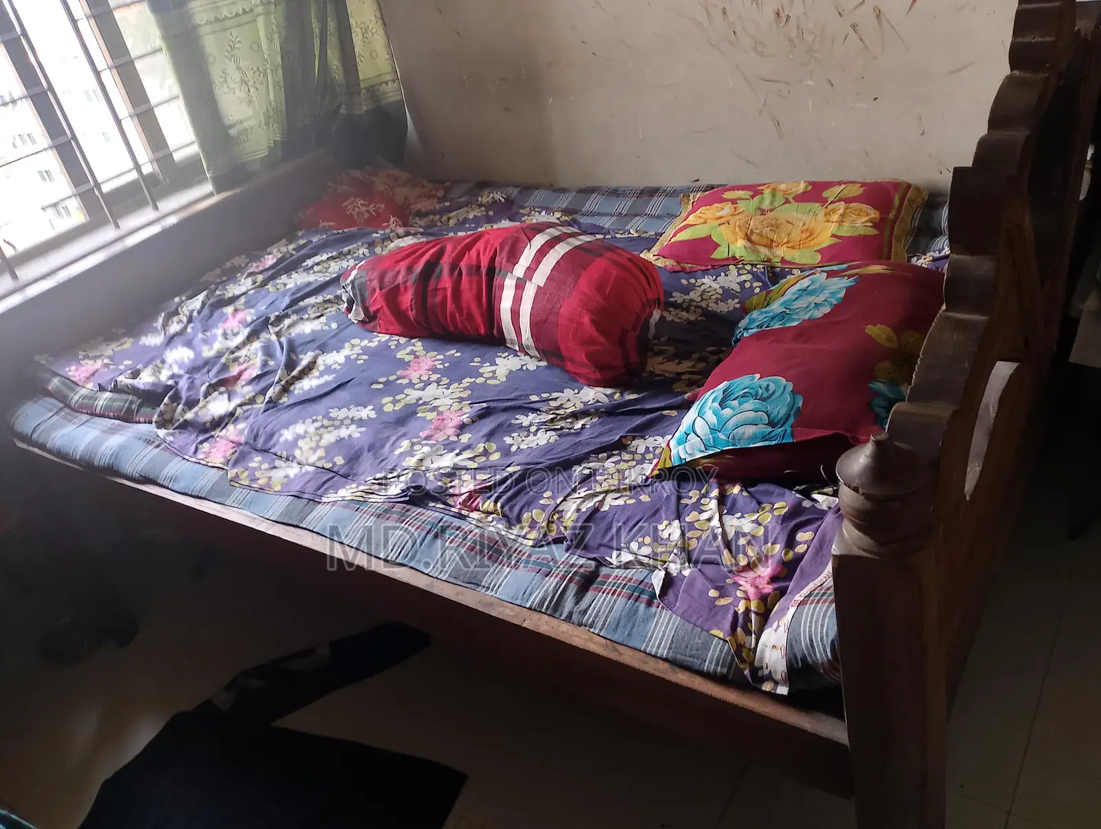 A Large Bed 5×4 Haat