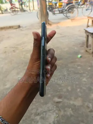 Vivo Y21 4+1+64 (Used)