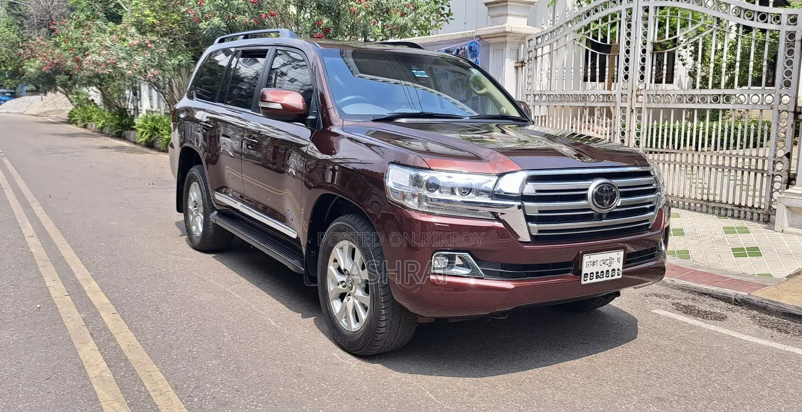 Toyota Land Cruiser V8 2016