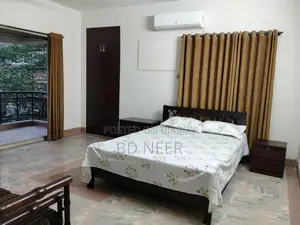 Furnished 3 Bedroom Flat Available For Rent in Gulshan-2