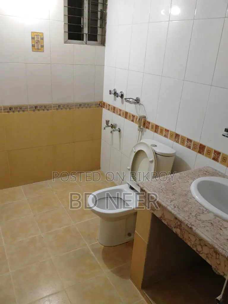 Furnished 3 Bedroom Flat Available For Rent in Gulshan-2