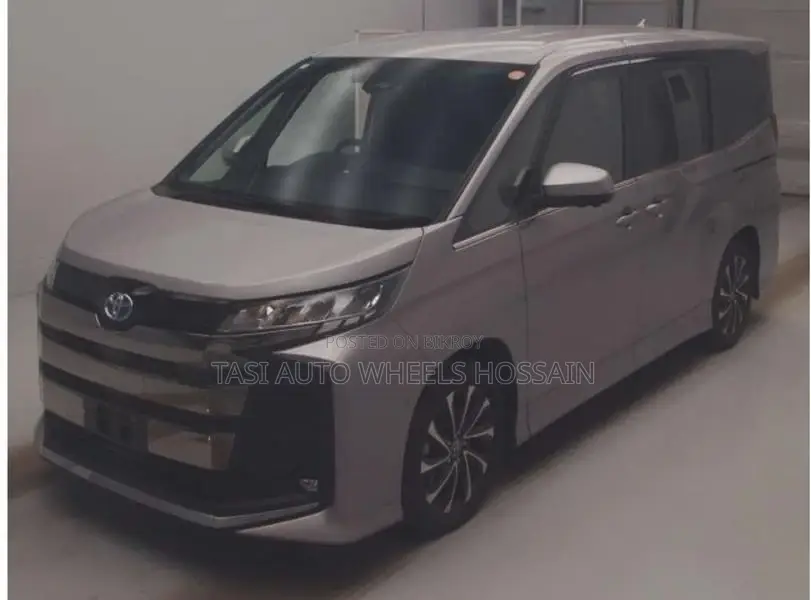Toyota Noah SZ ALL OPTION 2022