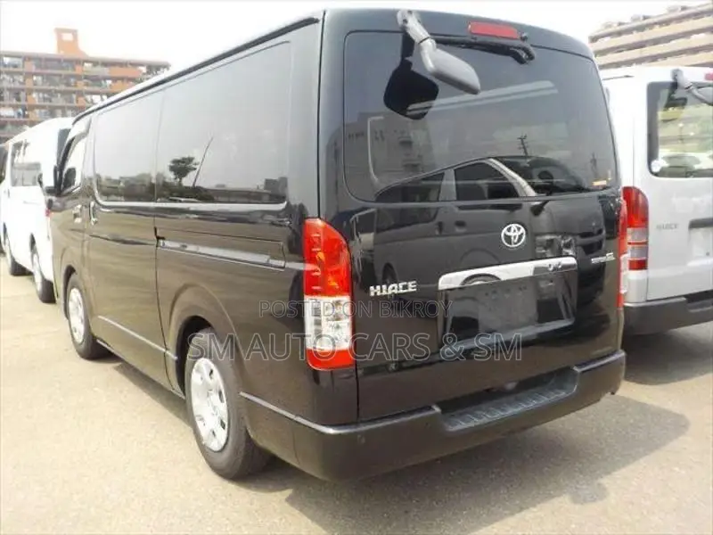 Toyota Hiace Super GL Black 2020