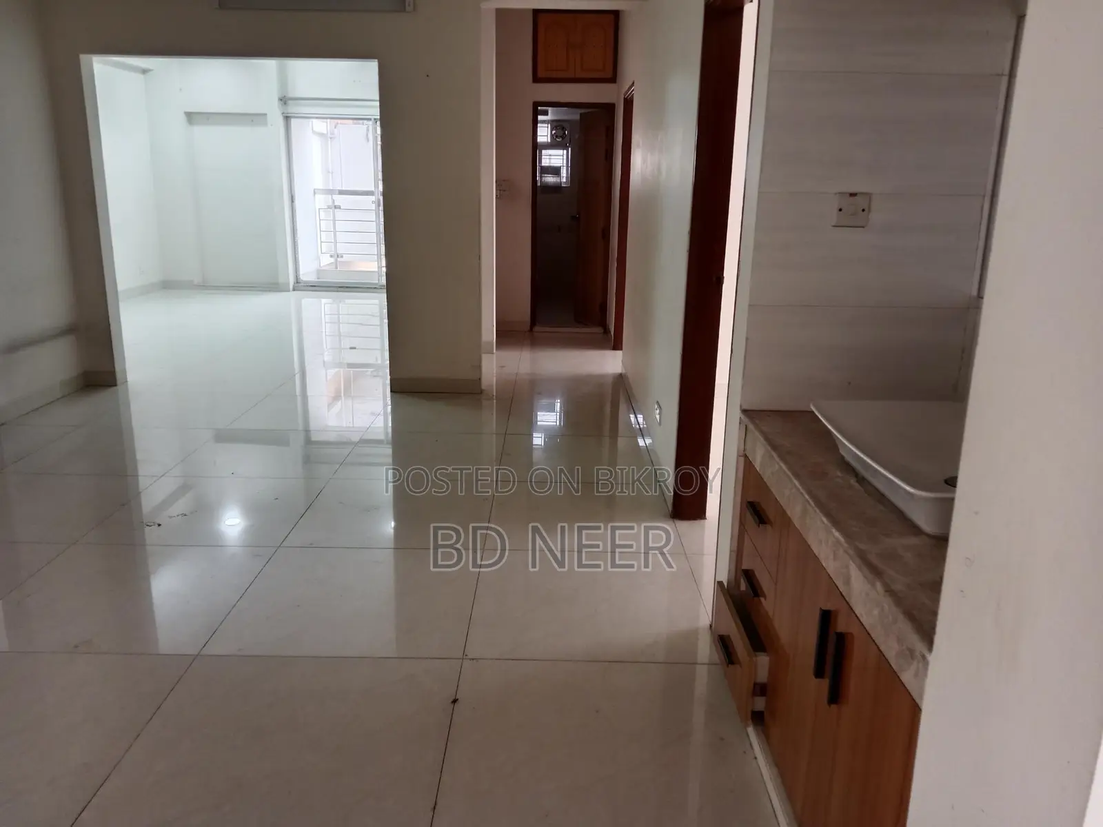 Pretty Looking 3 Bed Room Apt Rent In Gulshan 2 North Side