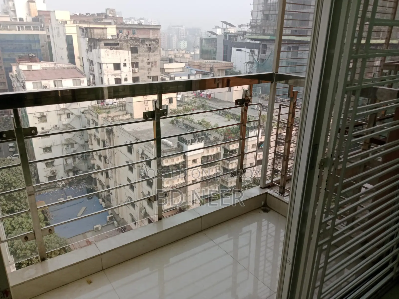 Pretty Looking 3 Bed Room Apt Rent In Gulshan 2 North Side