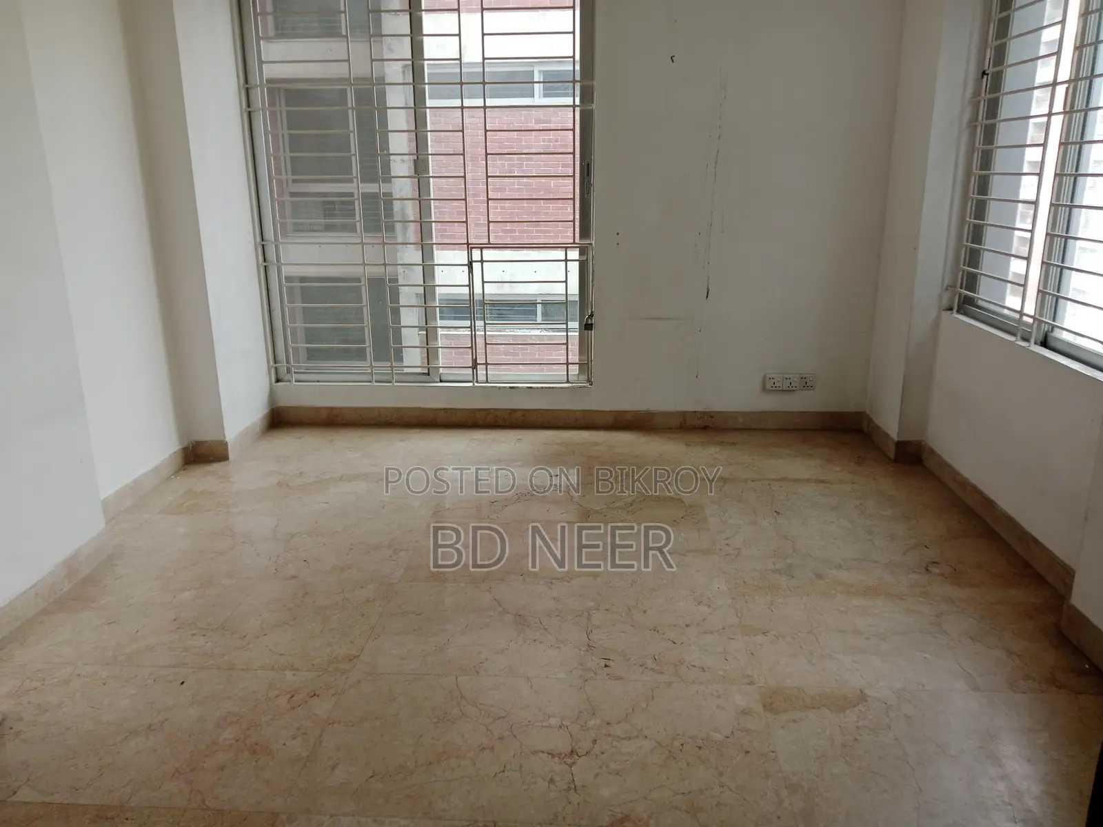 Pretty Looking 3 Bed Room Apt Rent In Gulshan 2 North Side