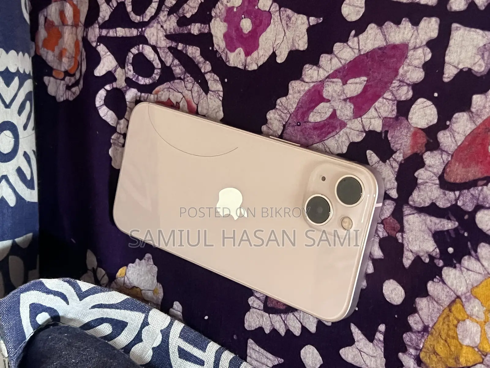 Apple iPhone 13 (Used)