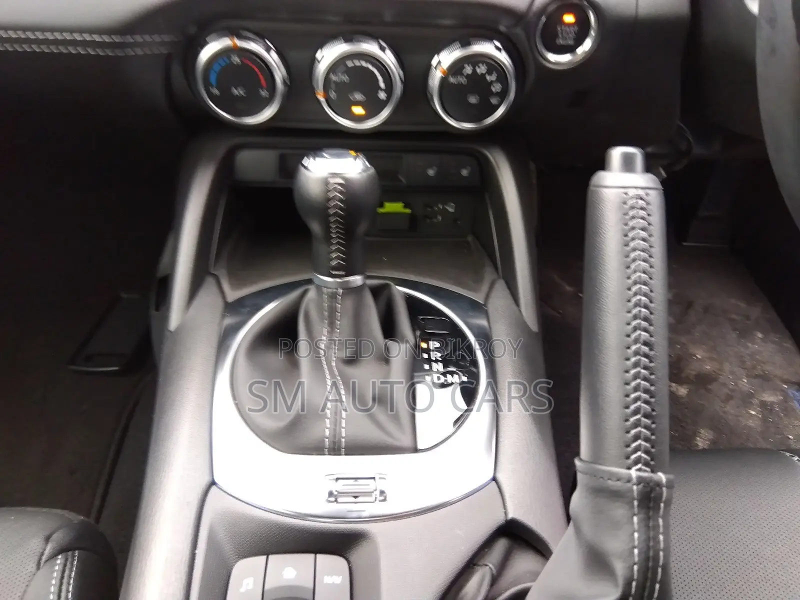 Mazda MX-5 Roadster Navy Top 2022