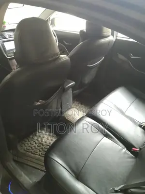 Toyota Allion . 2012