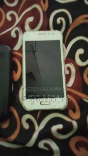 Samsung Galaxy J1 Ace z (Used)