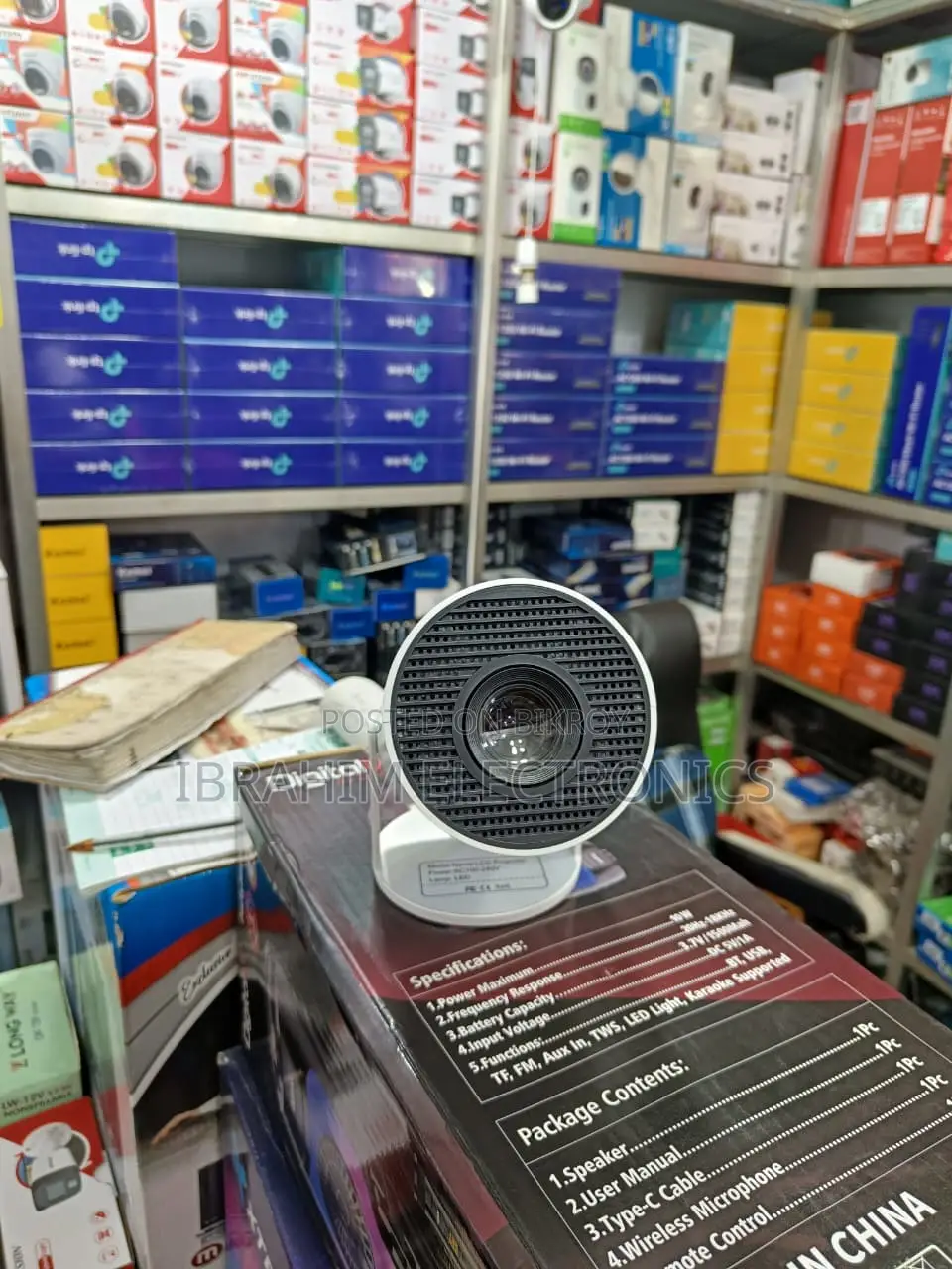 HY300 Home WiFi Bluetooth Projector
