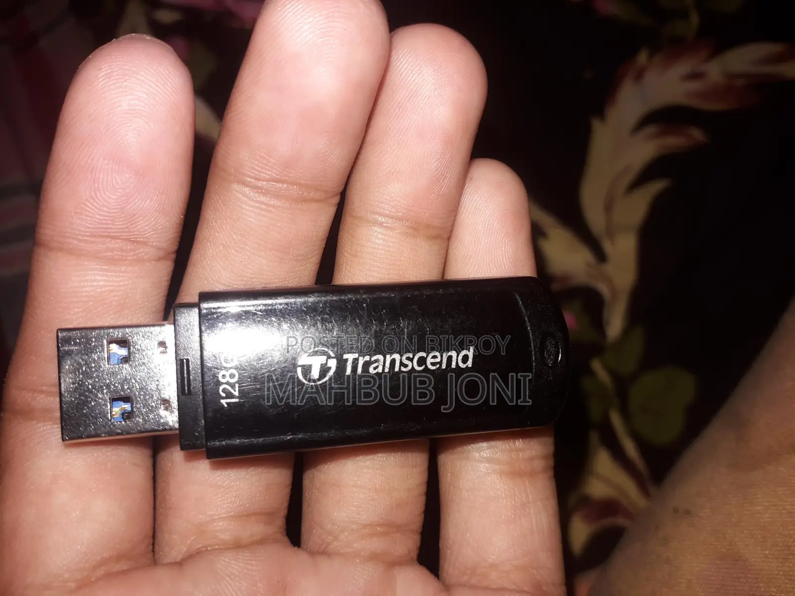 ট্রানসেন্ড ১২৮ জিবি পেন ড্রাইভ - নতুনের মতো