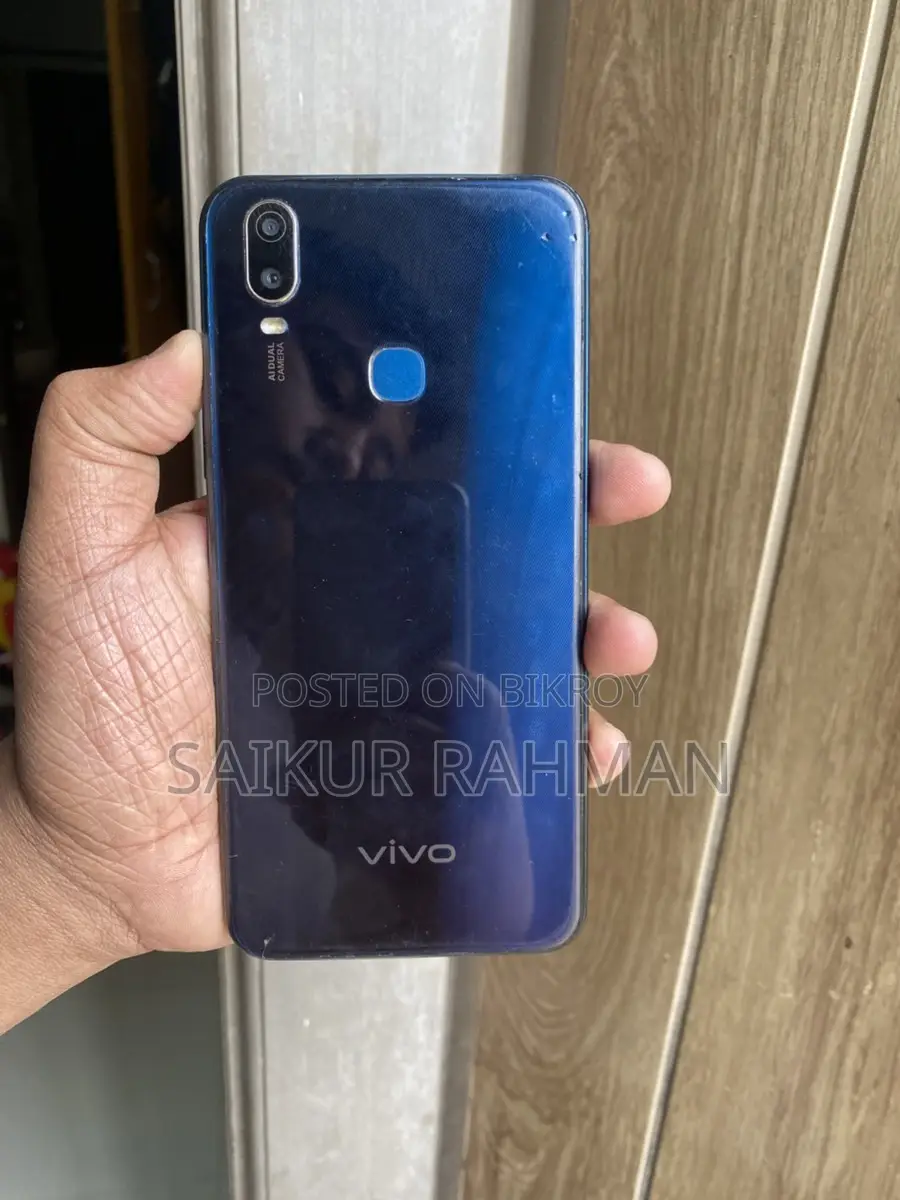 Vivo Y11 3/32 (Used)