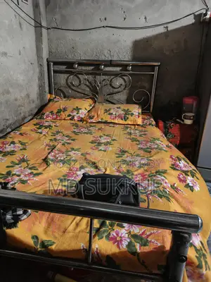 খাটটি পুরা ভালো