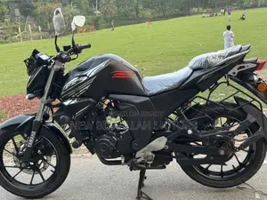 Yamaha FZs V2 2025