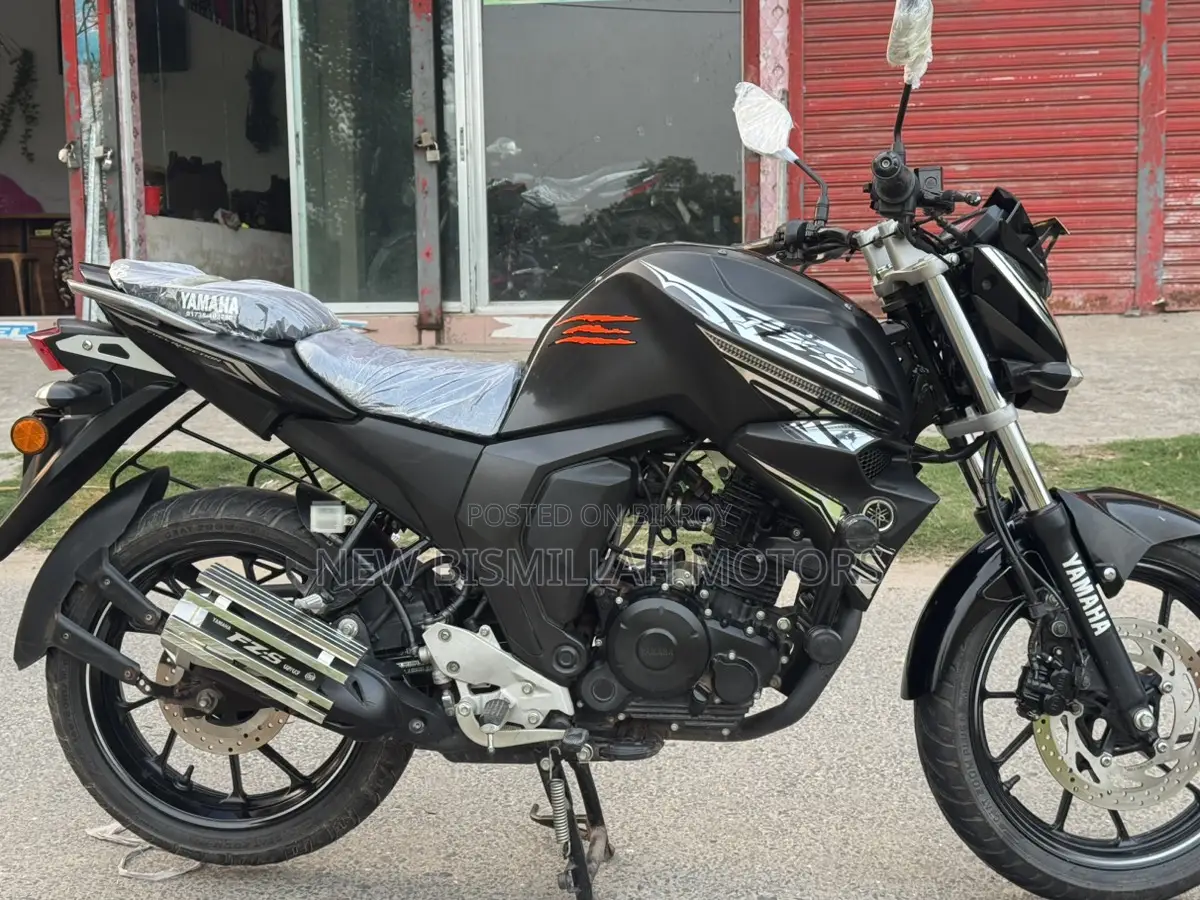 Yamaha FZs V2 2025