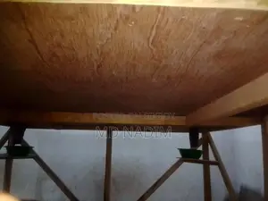 High-Quality 4'7" Carrom Board