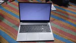 বিএক্স৫প্রো ল্যাপটপ