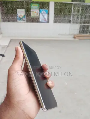 Samsung Galaxy S21 Plus (Used)