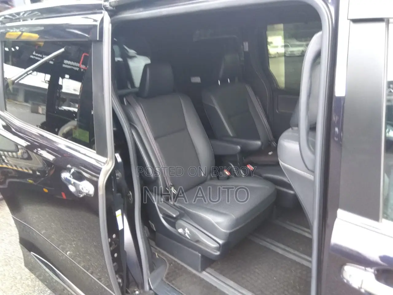 Toyota Esquire GI LEATHER 2020