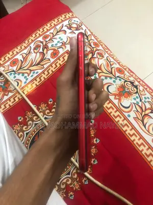 Apple iPhone XR (Used)