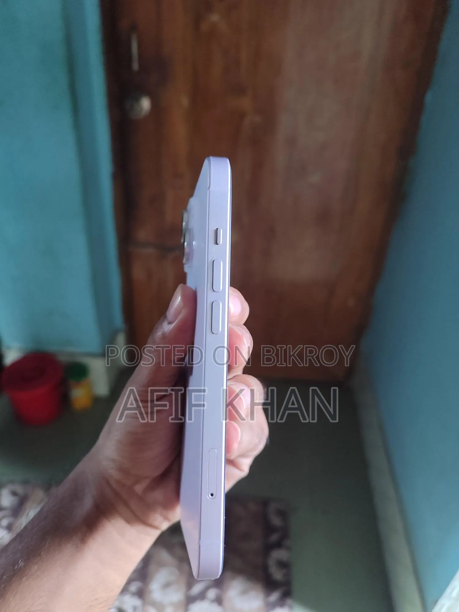 Apple iPhone 14 (Used)