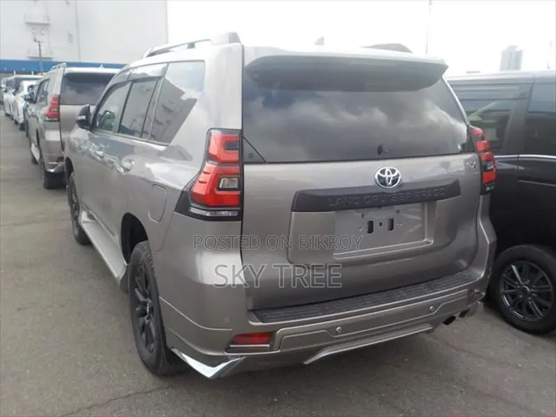 Toyota Land Cruiser TX-L MATT BLACK E 2023