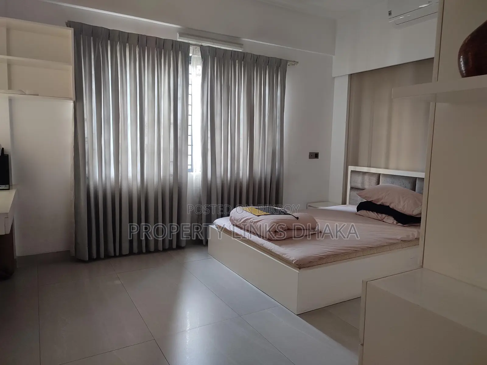 Baridhara Diplomatic Luxurious Flat