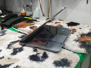 10500 Tk Hp 640 g1 i3 4th gen laptop