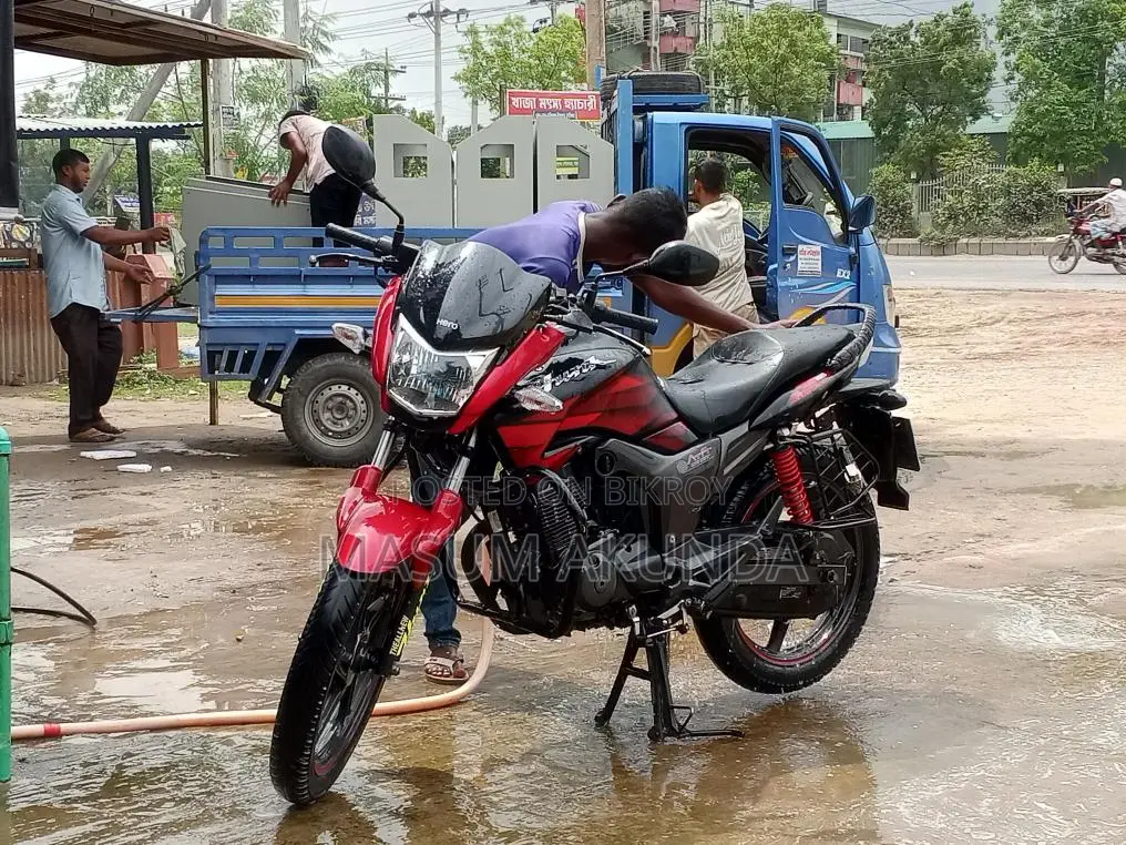 Hero Hunk 2018