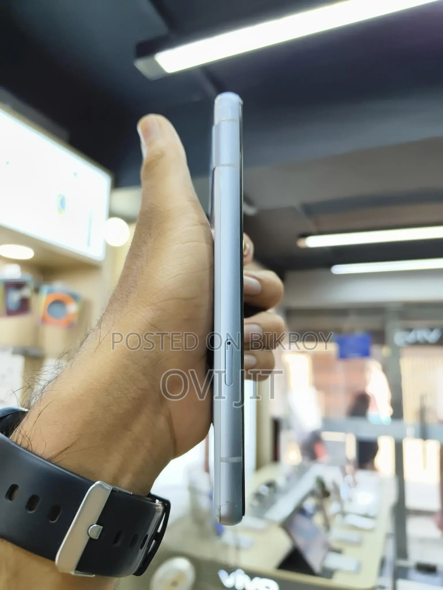Google Pixel 7a (Used)