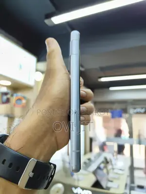 Google Pixel 7a (Used)