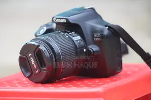 Canon EOS 1300D with Kit Lens Full Accessories - Urgent Sell!