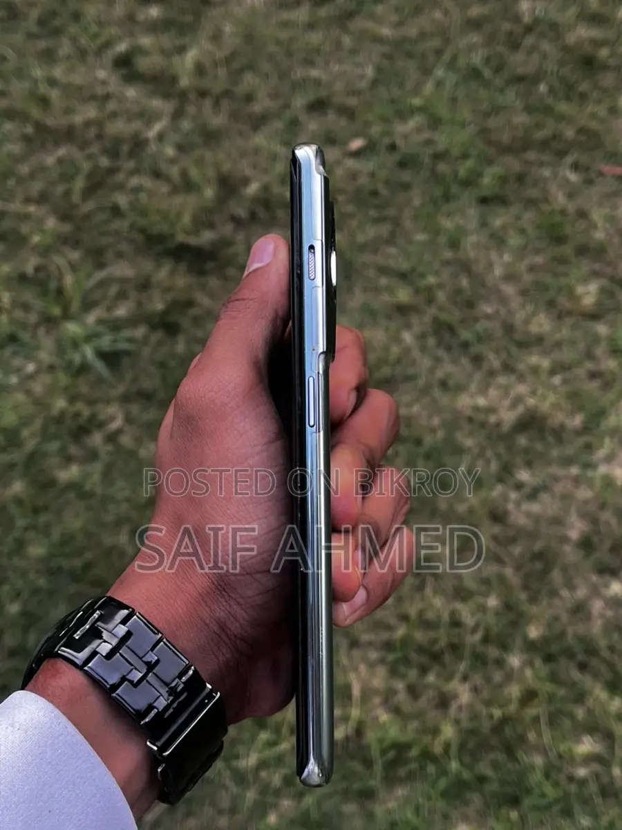 OnePlus 11 R 8/128 (Used)