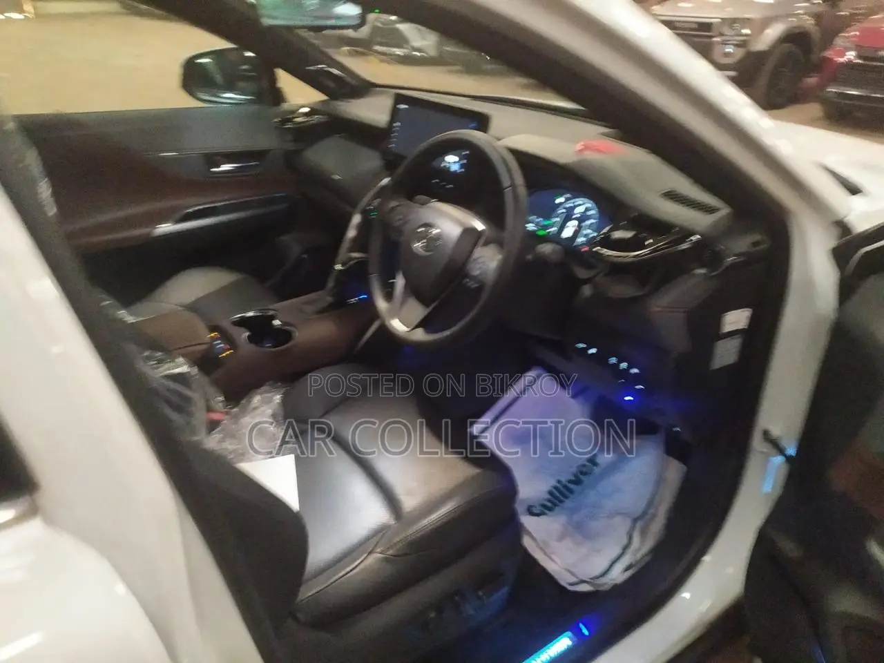 Toyota Harrier Z Leather HV Pearl 2023