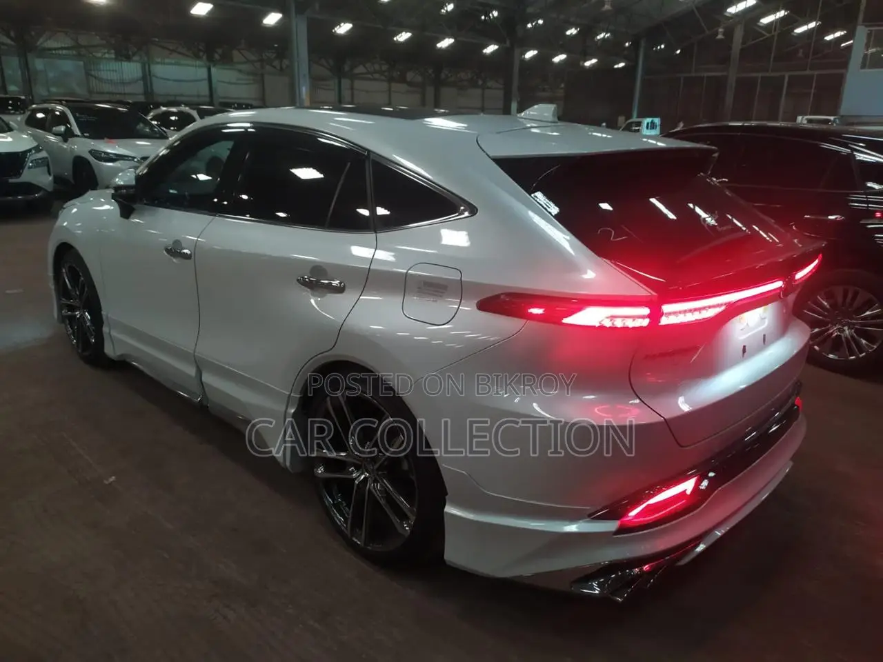 Toyota Harrier Z Leather HV Pearl 2023