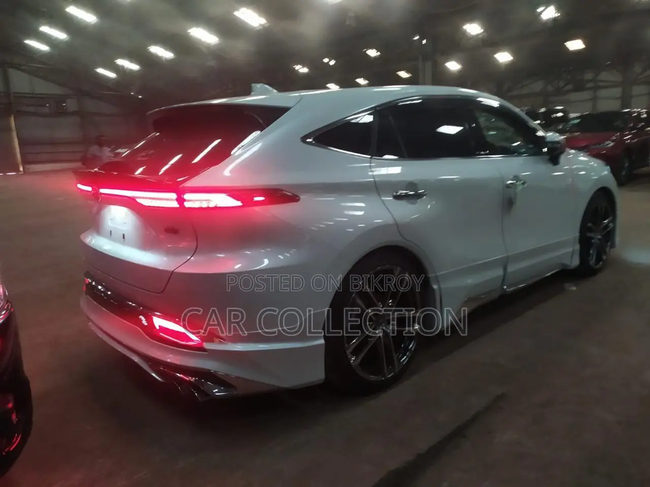 Toyota Harrier Z Leather HV Pearl 2023