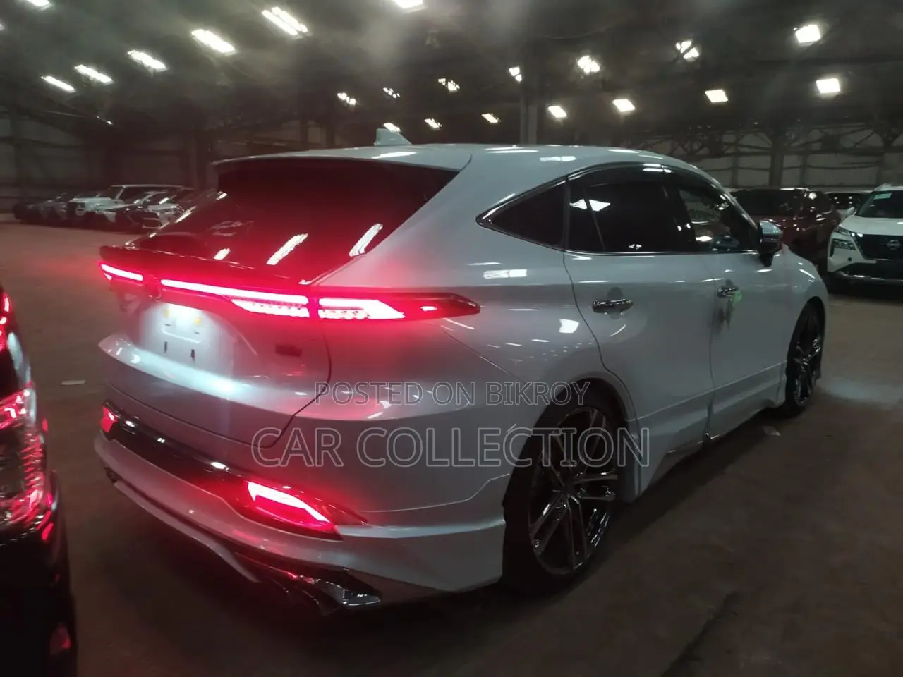 Toyota Harrier Z Leather HV Pearl 2023