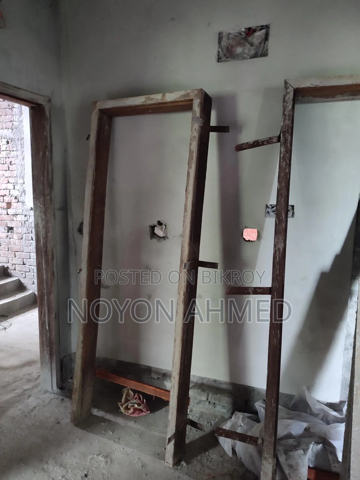 Loha Wood Door Frame
