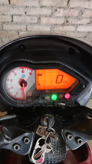 Bajaj Pulsar 150 - 2017