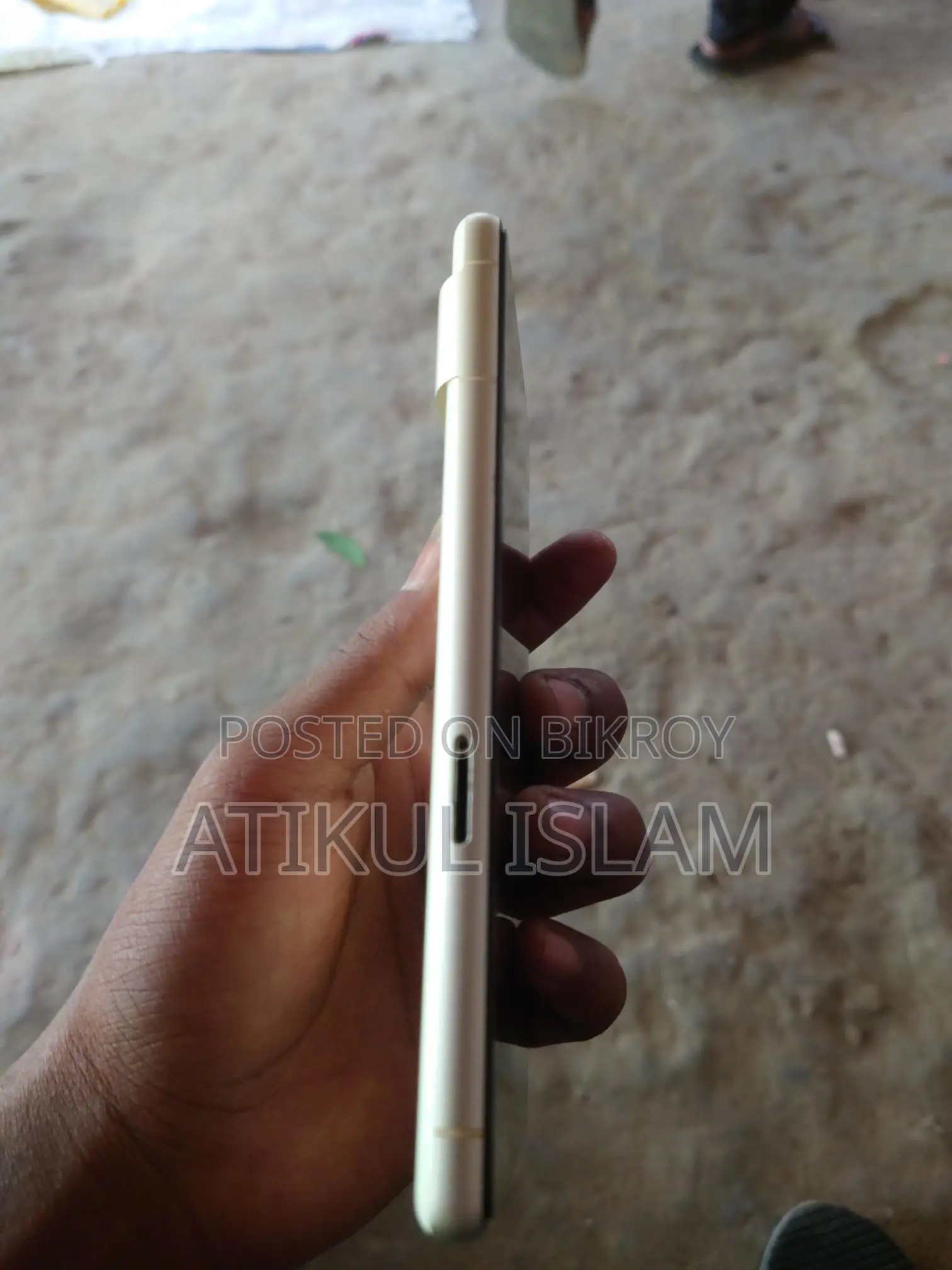 Google Pixel 7 8 128 (Used)