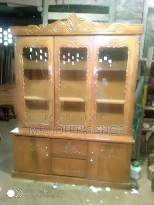 সেগুনি কাঠের তৈরি সোকেছ