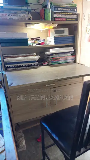 টেবিল চেয়ার বিক্রয় হবে