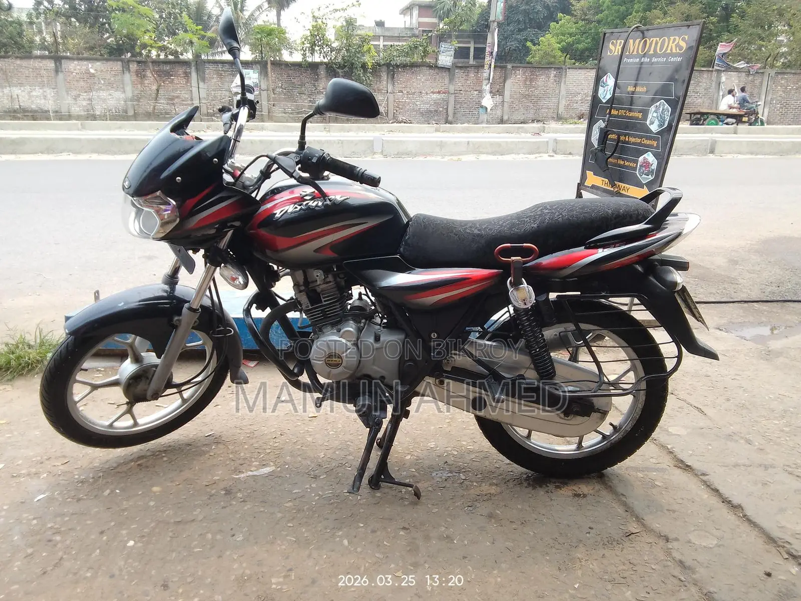 Bajaj Discover 125 . 2017
