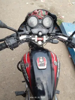 Bajaj Discover 125 . 2017