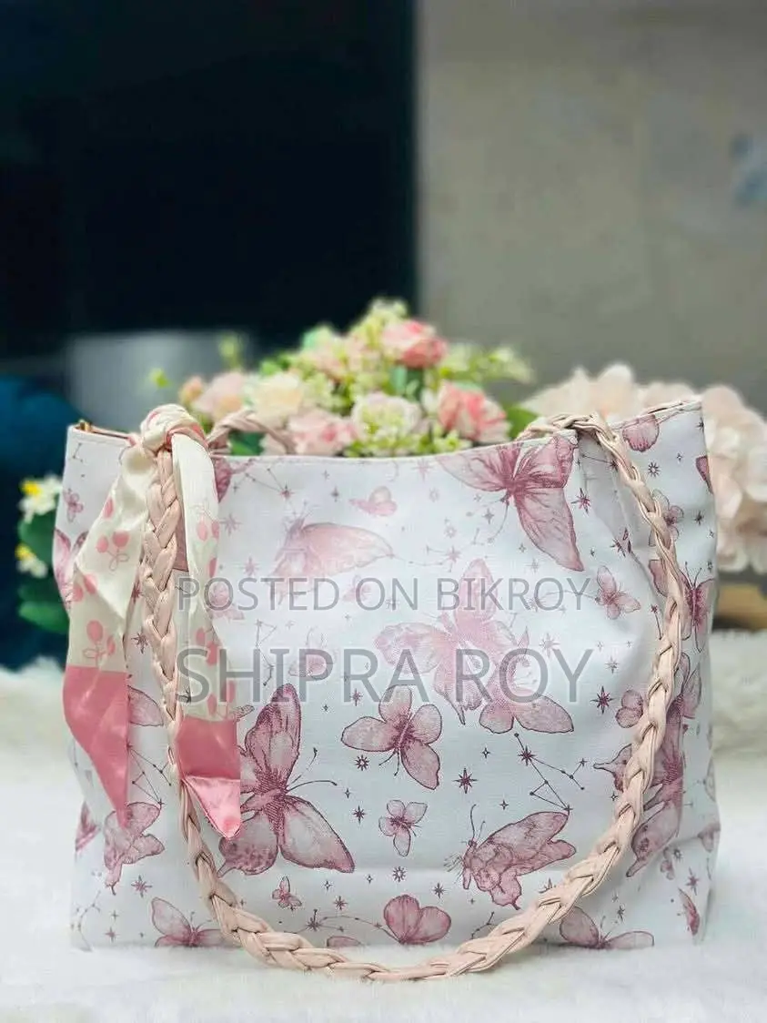 Stylish Ladies Bag