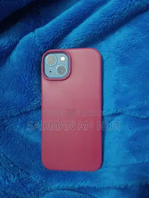 Apple iPhone 13 (Used)