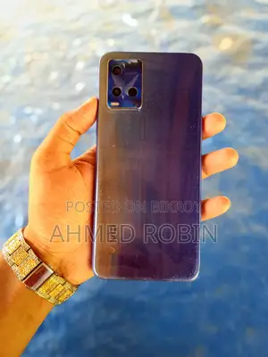 Vivo Y21 . (Used)